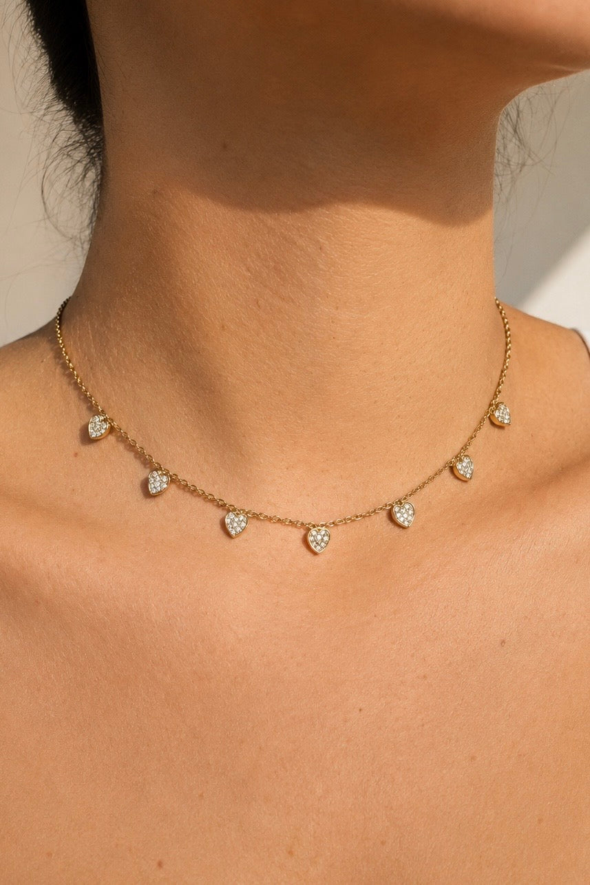 Lovestruck Dainty Heart Choker