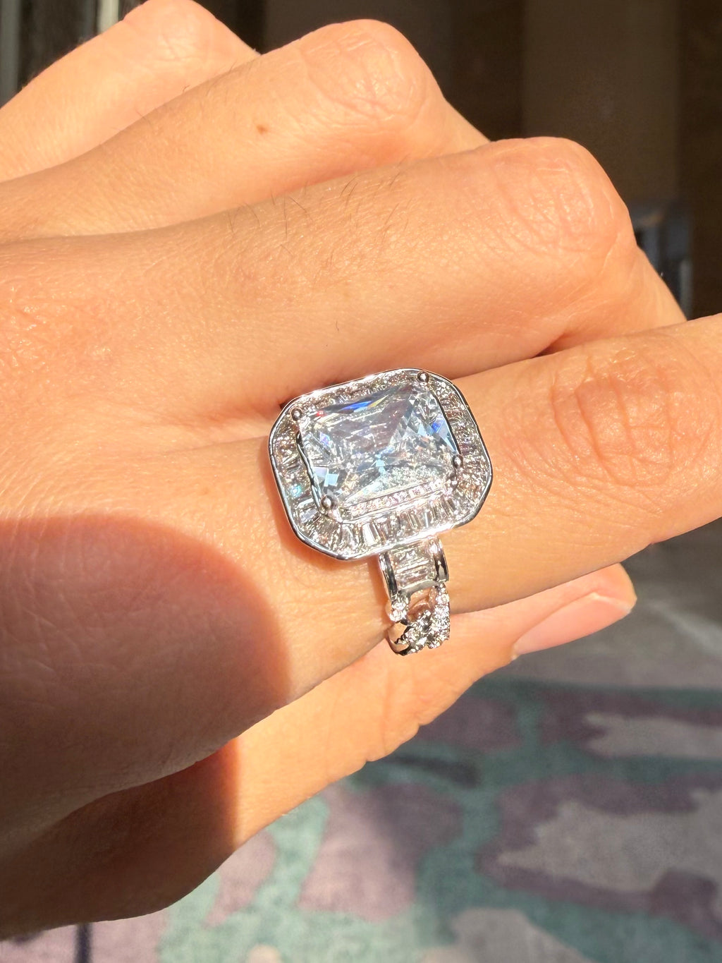 Tira ring