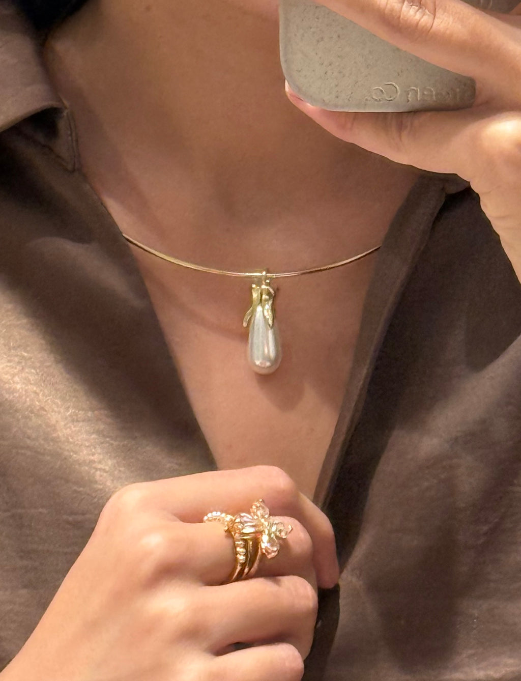 Pearl drop necklace
